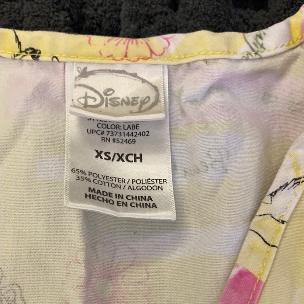 Women’s Disney Scrub Tops with Daisy Duck and Lady and the Tramp Designs - Picture 8 of 12